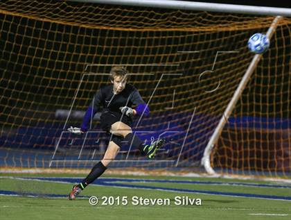 Thumbnail 1 in Torrey Pines vs. Cathedral Catholic (CIF SDS Open Division Final) photogallery.
