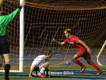 Thumbnail 1 in Torrey Pines vs. Cathedral Catholic (CIF SDS Open Division Final) photogallery.