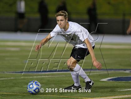 Thumbnail 1 in Torrey Pines vs. Cathedral Catholic (CIF SDS Open Division Final) photogallery.