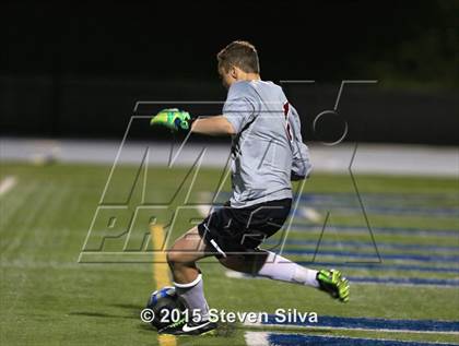 Thumbnail 2 in Torrey Pines vs. Cathedral Catholic (CIF SDS Open Division Final) photogallery.