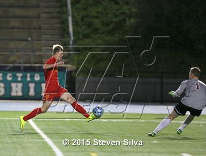 Thumbnail 2 in Torrey Pines vs. Cathedral Catholic (CIF SDS Open Division Final) photogallery.