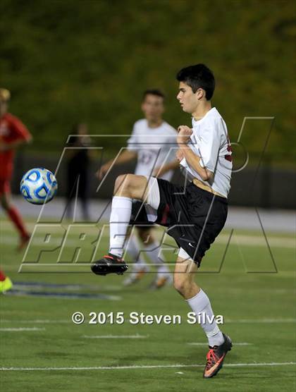 Thumbnail 2 in Torrey Pines vs. Cathedral Catholic (CIF SDS Open Division Final) photogallery.