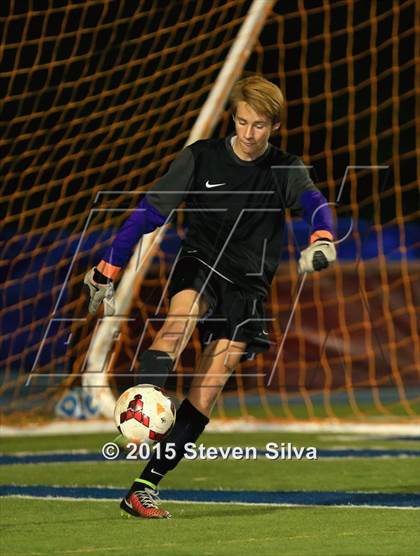 Thumbnail 1 in Torrey Pines vs. Cathedral Catholic (CIF SDS Open Division Final) photogallery.