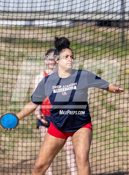 Thumbnail 3 in Take Flight Cardinals Invitational photogallery.