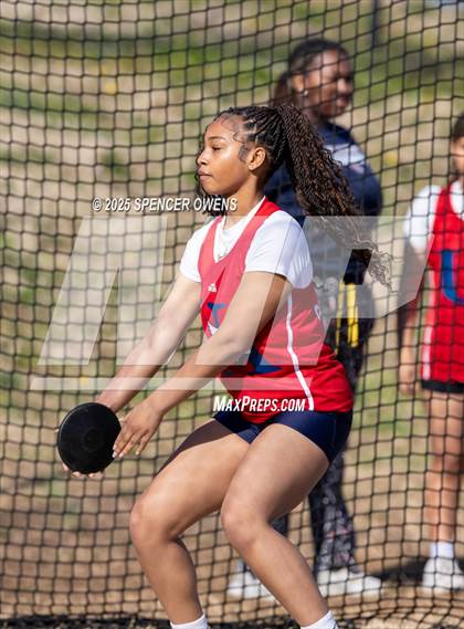 Thumbnail 3 in Take Flight Cardinals Invitational photogallery.