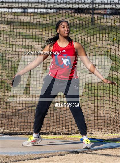 Thumbnail 2 in Take Flight Cardinals Invitational photogallery.