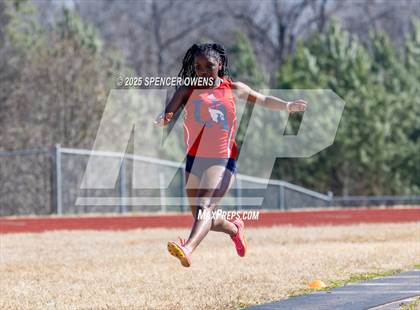 Thumbnail 2 in Take Flight Cardinals Invitational photogallery.