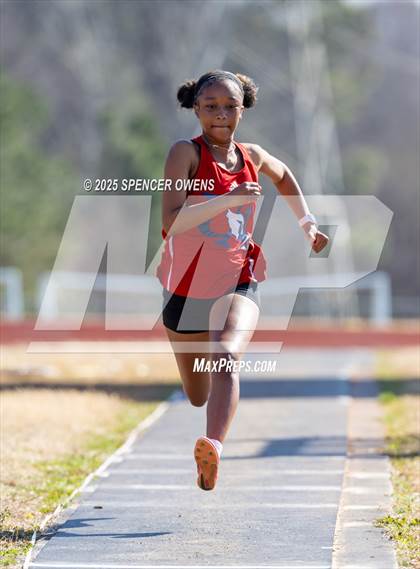 Thumbnail 2 in Take Flight Cardinals Invitational photogallery.