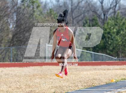 Thumbnail 2 in Take Flight Cardinals Invitational photogallery.