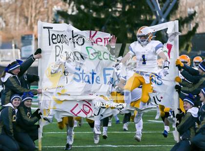 Thumbnail 3 in Clyde vs. Licking Valley (OHSAA D4 Final)  photogallery.