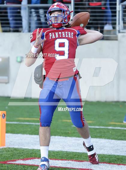Thumbnail 1 in Clyde vs. Licking Valley (OHSAA D4 Final)  photogallery.
