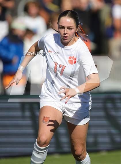 Thumbnail 1 in Olympus vs. Brighton (UHSAA 5A Final) photogallery.
