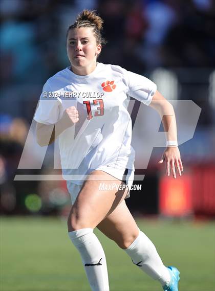Thumbnail 1 in Olympus vs. Brighton (UHSAA 5A Final) photogallery.