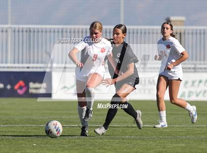 Thumbnail 3 in Olympus vs. Brighton (UHSAA 5A Final) photogallery.