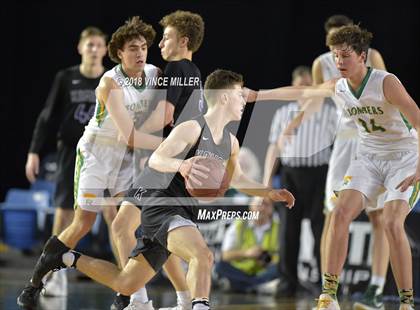 Thumbnail 2 in Kamiak vs. Richland (WIAA 4A Quarterfinal)  photogallery.