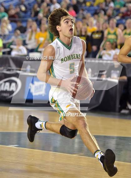 Thumbnail 2 in Kamiak vs. Richland (WIAA 4A Quarterfinal)  photogallery.