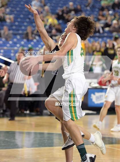 Thumbnail 1 in Kamiak vs. Richland (WIAA 4A Quarterfinal)  photogallery.