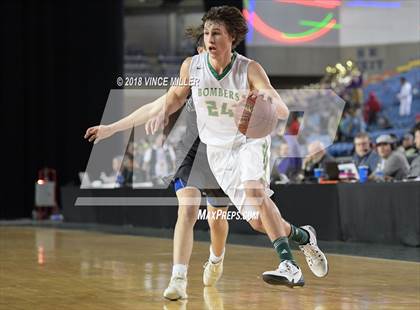 Thumbnail 2 in Kamiak vs. Richland (WIAA 4A Quarterfinal)  photogallery.