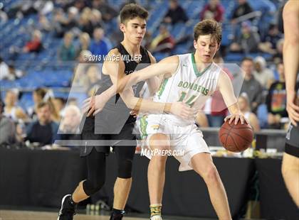 Thumbnail 1 in Kamiak vs. Richland (WIAA 4A Quarterfinal)  photogallery.
