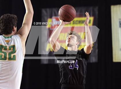 Thumbnail 1 in Kamiak vs. Richland (WIAA 4A Quarterfinal)  photogallery.