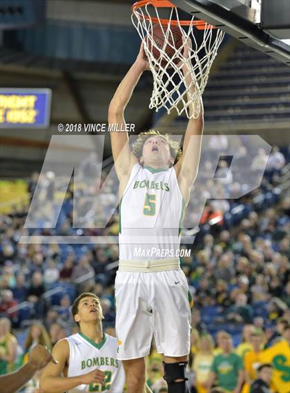 Thumbnail 2 in Kamiak vs. Richland (WIAA 4A Quarterfinal)  photogallery.