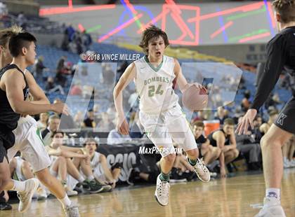 Thumbnail 2 in Kamiak vs. Richland (WIAA 4A Quarterfinal)  photogallery.