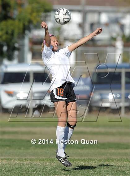 Thumbnail 3 in Chaminade vs. Santa Ynez (Excalibur Tournament) photogallery.
