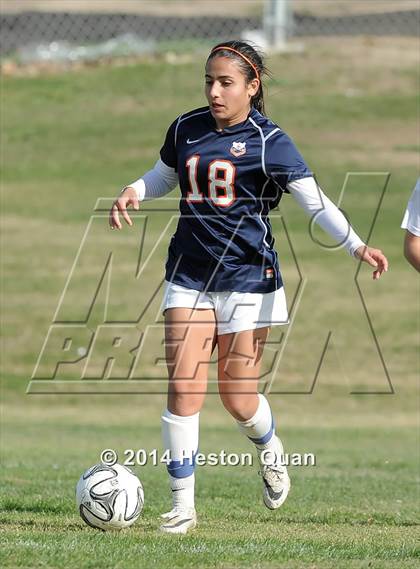 Thumbnail 3 in Chaminade vs. Santa Ynez (Excalibur Tournament) photogallery.