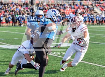 Thumbnail 2 in North Babylon vs. Garden City - Division II Long Island Championship photogallery.