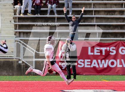 Thumbnail 1 in North Babylon vs. Garden City - Division II Long Island Championship photogallery.