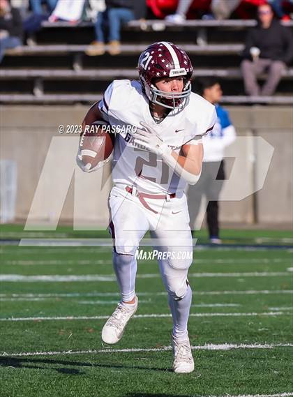 Thumbnail 2 in North Babylon vs. Garden City - Division II Long Island Championship photogallery.