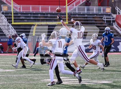 Thumbnail 1 in North Babylon vs. Garden City - Division II Long Island Championship photogallery.