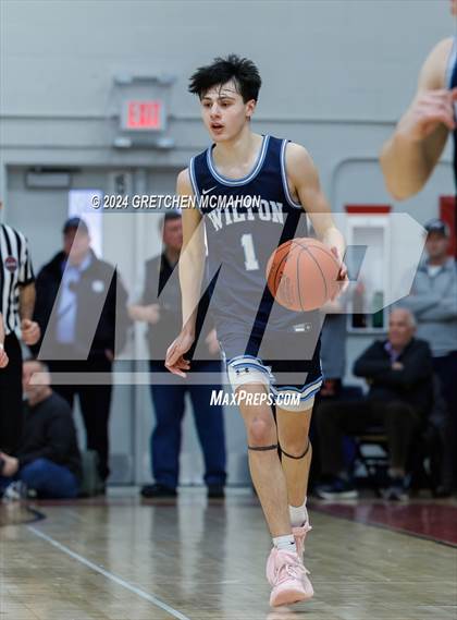 Thumbnail 3 in Staples vs. Wilton (FCIAC 1/4finals) photogallery.