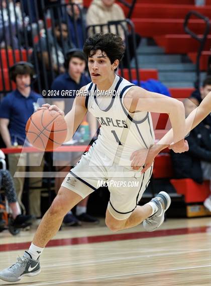 Thumbnail 3 in Staples vs. Wilton (FCIAC 1/4finals) photogallery.