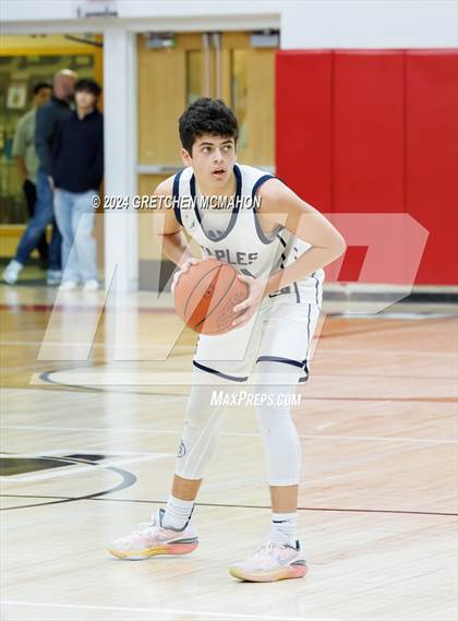 Thumbnail 1 in Staples vs. Wilton (FCIAC 1/4finals) photogallery.