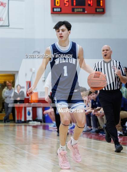 Thumbnail 2 in Staples vs. Wilton (FCIAC 1/4finals) photogallery.