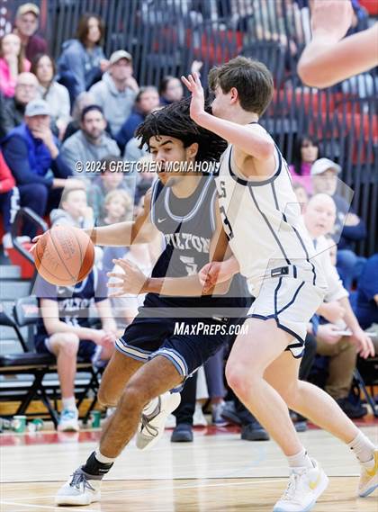 Thumbnail 1 in Staples vs. Wilton (FCIAC 1/4finals) photogallery.