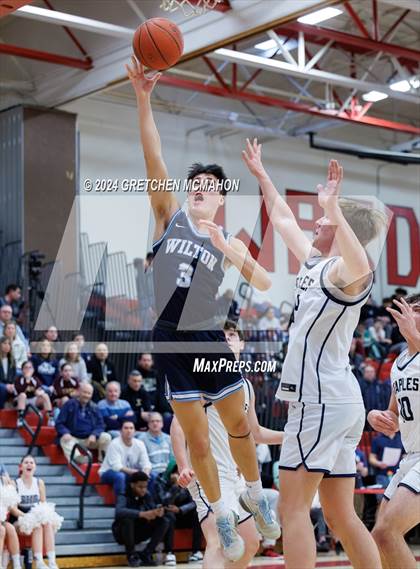 Thumbnail 3 in Staples vs. Wilton (FCIAC 1/4finals) photogallery.