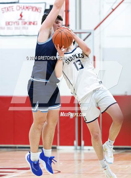 Thumbnail 3 in Staples vs. Wilton (FCIAC 1/4finals) photogallery.