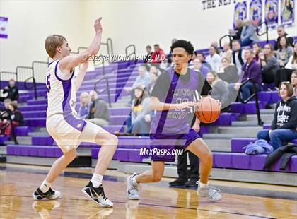 Thumbnail 3 in Muncie Central @ Guerin Catholic photogallery.