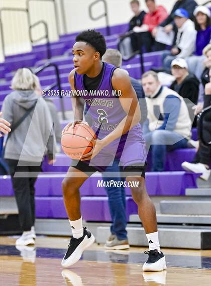 Thumbnail 2 in Muncie Central @ Guerin Catholic photogallery.