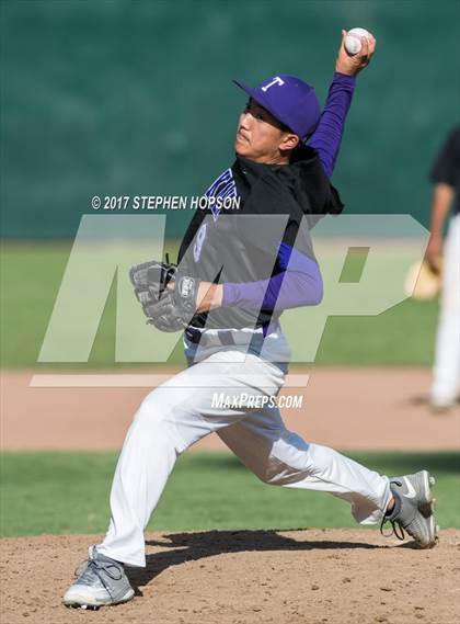 Thumbnail 1 in Tokay @ Lodi photogallery.