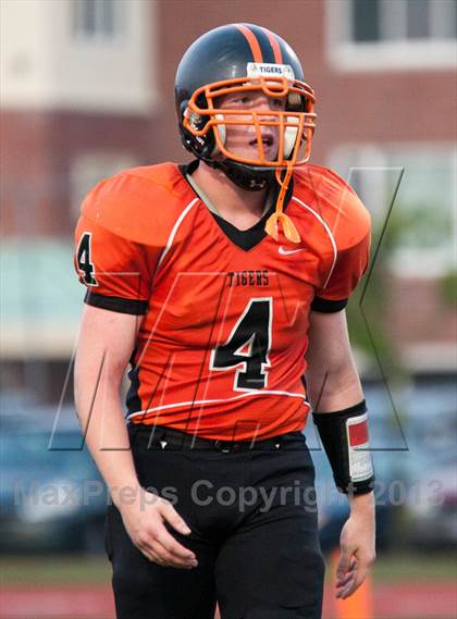 Thumbnail 3 in Barker/Royalton-Hartland @ Amherst Central photogallery.
