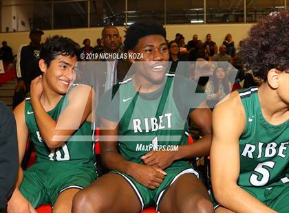 Thumbnail 3 in Providence vs. Ribet Academy (CIF SS D4A Finals) photogallery.