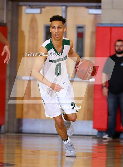 Thumbnail 2 in Providence vs. Ribet Academy (CIF SS D4A Finals) photogallery.
