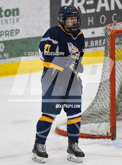 Thumbnail 2 in Vernon @ Roxbury (Halvorsen Cup Semifinal) photogallery.