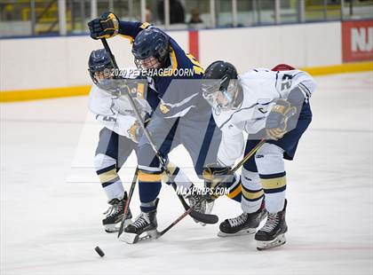 Thumbnail 1 in Vernon @ Roxbury (Halvorsen Cup Semifinal) photogallery.