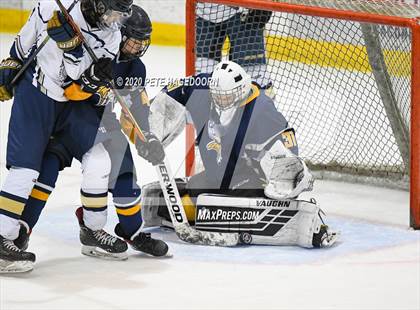 Thumbnail 2 in Vernon @ Roxbury (Halvorsen Cup Semifinal) photogallery.