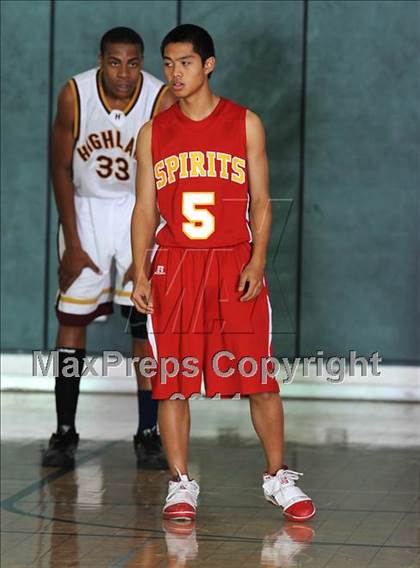 Thumbnail 1 in Paraclete vs. Highland photogallery.