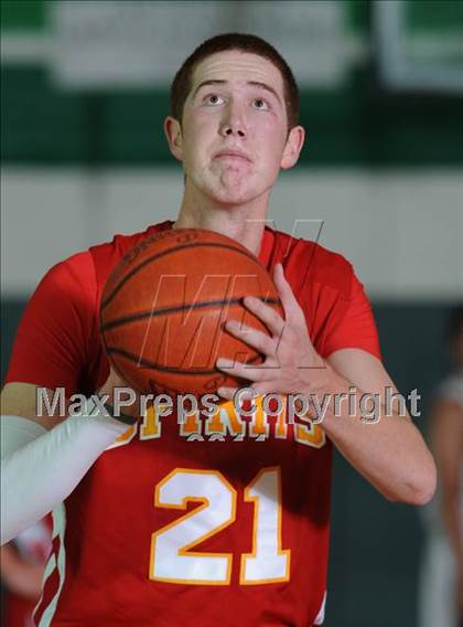 Thumbnail 1 in Paraclete vs. Highland photogallery.